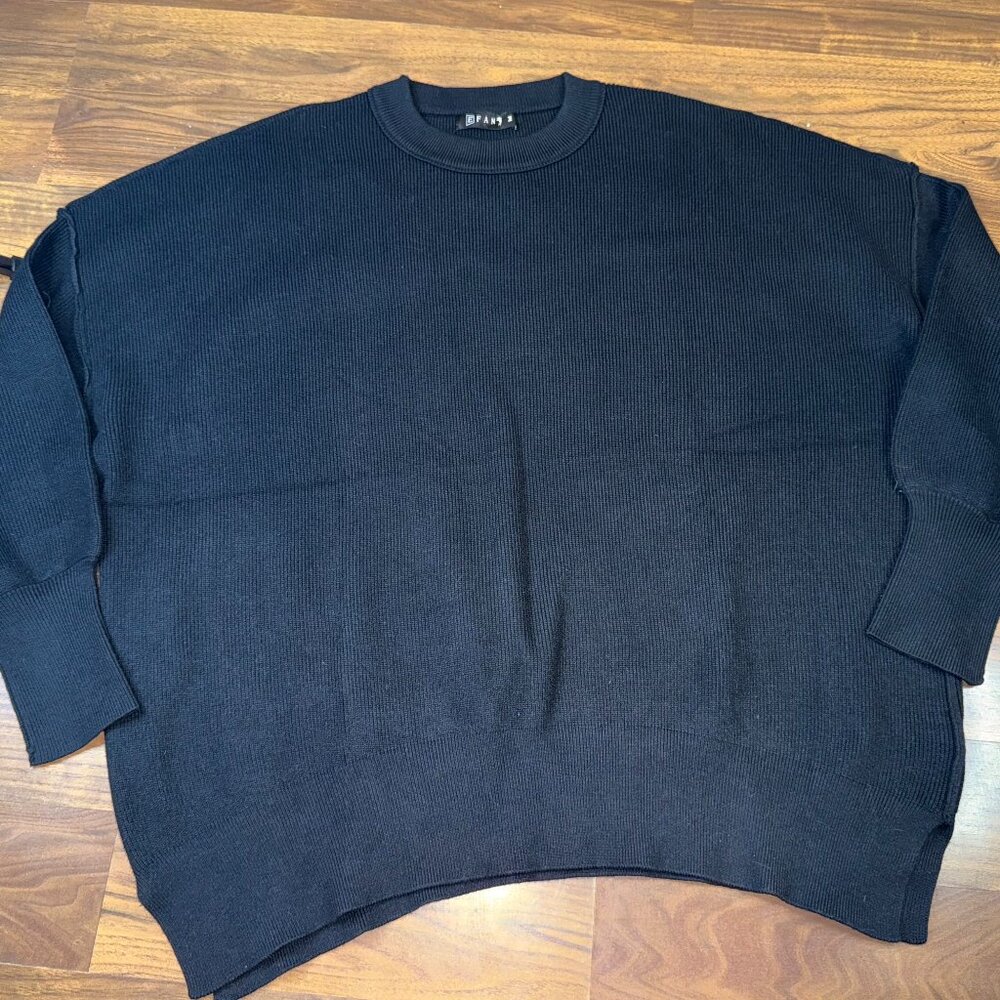 EFAN Black Cropped Knit Sweater – Women’s Size Medium - Picture 2 of 9